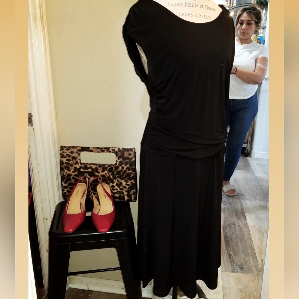 Al purpose black dress